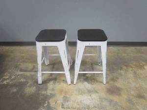 lot 306 image: Lumisource Oregon Vintage White and Espresso High Back Counter Stool (Set of 2) (NICE CONDITION)