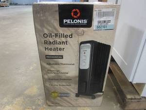 lot 320 image: Pelonis 1,500-Watt Oil-Filled Radiant Electric Space Heater with Thermostat (OPEN BOX)