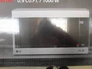 lot 322 image: LG Electronics NeoChef 18.5 in. Width 0.9 cu.ft. Stainless Steel 900-Watt Countertop Microwave with Smart Inverter (OPEN BOX)
