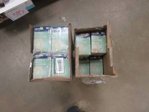 lot 350 image: LOT OF 26 Leviton Ivory 1-Gang DecoratorRocker Wall Plate (10-Pack) (26-10 PACKS)