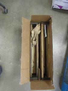 lot 353 image: Del Hutson Designs Decorative Shelving