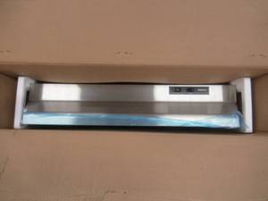 lot 114 image: Broan-NuTone BUEZ2 30 in. 230 Max Blower CFM Ducted Under-Cabinet Range Hood with Light and Easy Install System in Stainless Steel - SOLD AS IS