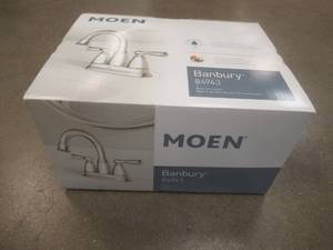 lot 135 image: MOEN Banbury 4 in. Centerset 2-Handle Bathroom Faucet in Chrome - SOLD AS IS