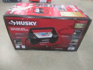 lot 137 image: Husky 12120 Volt Auto and Home Inflator - SOLD AS IS