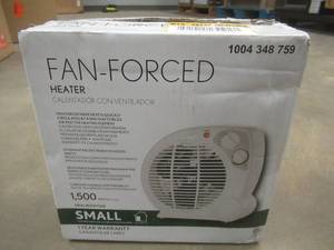 lot 32 image: 1500-Watt Electric Fan Forced Portable Heater Small - SOLD AS IS