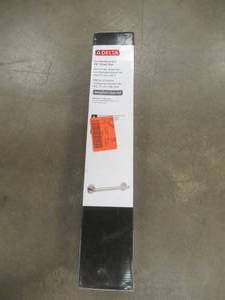 lot 58 image: Delta Contemporary 18 Grab Bar. - SOLD AS IS