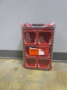 lot 454 image: Milwaukee PACKOUT 5-Compartments Small Parts Organizer (NICE CONDITION)