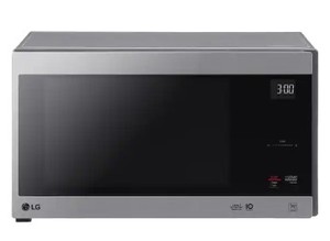 lot 93 image: LG Electronics NeoChef 21.41 in. Width 1.5 cu.ft. Stainless Steel with Smart Inverter 1100-Watt Countertop Microwave - SOLD AS IS