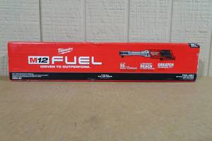 lot 13 image: Milwaukee M12 Fuel 38 Extended Reach Ratchet -Tool Only