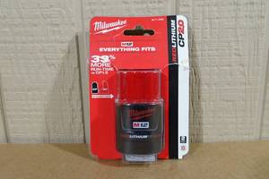 lot 21 image: Milwaukee M12 RedLithium CP2.0 Battery