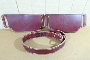 lot 28 image: Occidental Leather Tool Belt with Wool Lined Hip Pads -Size Small