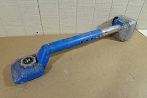 lot 36 image: Crain Cutter Co #505 Adjustable Carpet Knee Kicker