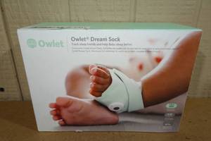 lot 53 image: NEW Owlet Dream Sock - Baby Sleep Monitor System