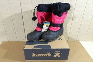 lot 105 image: Kamik Iceberry Winter Boots -Girls Size 6