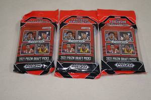 lot 146 image: 3 Packs 2021 Panini Prizm Draft Picks Basketball Cards - RedWhiteBlue Prizm Bonus