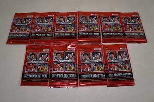 lot 149 image: 10 Packs 2021 Panini Prizm Draft Picks Basketball Cards