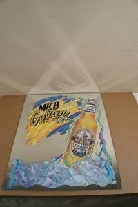 lot 229 image: Michelob Golden Draft Light Mirror Bar Sign