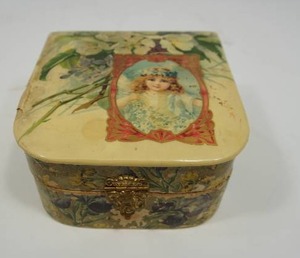 Beautiful Victorian Celluloid Collar Box, Antique Victorian Jewelry Box, Vanity Box