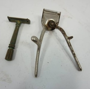 Vintage Hand Hair Clipper Radio Model 000 and Vintage Gem Micromate Brass Safety Razor