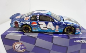1999 Jeff Gordon #24 Star Wars Episode 1 - Pepsi 124 NASCAR Action MIB