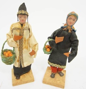 Hand Crafted Folk Art Pilgrim Boy & Girl