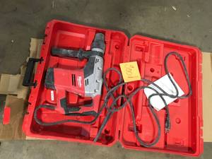 lot 19 image: Milwaukee 1-916 in. SDS-Max Rotary Hammer used in good condition review pictures