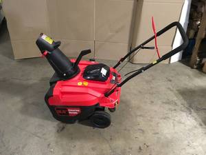 lot 27 image: POWERSMART Single Stage Gas Snow Blower Thrower 21 Inch Clearing Width Compact open customer return see pictures
