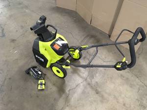 lot 34 image: Ryobi 40V HP Brushless 18 in. Single-Stage Cordless Electric Snow Blower with 1 battery and charger customer return see pictures