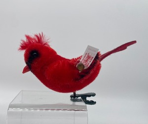 lot 955 image: Steiff Cardinal Limited Edition Ornament made Exclusively for The Toy Shop #10849