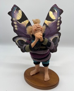 lot 906 image: Annie Wahl Pretty Proud Purple Papillion