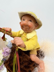 lot 952A image: Annie Wahl Doll Parade Day Ostrich