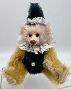 lot 1100 image: Its a Bear Party Mohair Artisan Bears