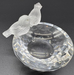 lot 1237 image: Swarovski Birdbath