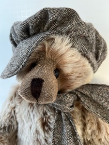 lot 1061 image: JJ Bear and Unsigned Buddy bear