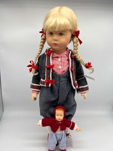 lot 1009 image: Kathe Kruse Doll with her Kathe Kruse Art doll by Wendy Lawton