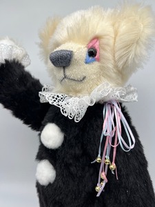 lot 1049 image: No Clowning Around it is an Artisan Ribeary Bear