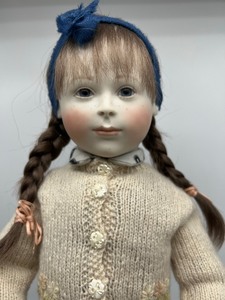 lot 958A image: Lynn and Michael Roche Lynne Doll