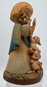 lot 983 image: Hand Carved Anri Ferrandiz Talking to the Animals