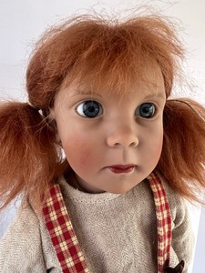 lot 1020 image: Zwergnase by Nicole Marscholiek Doll Efje