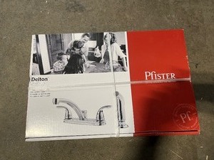 lot 35 image: Delton 2-Handle Standard Kitchen Faucet with Side Sprayer in Polished Chrome