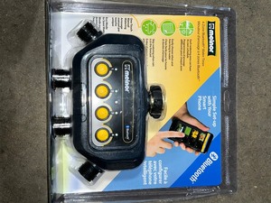 lot 41 image: Melnor 4-Zone Bluetooth Water Timer