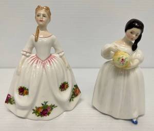 1992 Royal Doulton Old Country Roses  & 1982 Mandy By Peggy Davies  1 6 1 5 18 