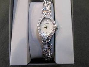 Timex Womens Mother-of-Pearl Dial ...