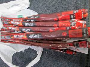 12 Jack Links Long Wild Heat Beef S...
