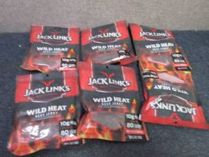 6- 3.25 oz  Bags Jack Links Wild He...