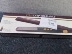CHI Deep Brilliance 1 Flat Iron wi...