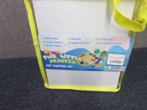 The Little Painter Art Painting Set...