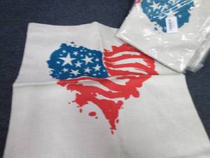 4 Patriotic Pillow Covers 18x18...