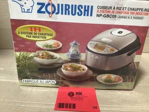 lot 38 image: Zojirushi Rice Cooker open box customer return review pictures