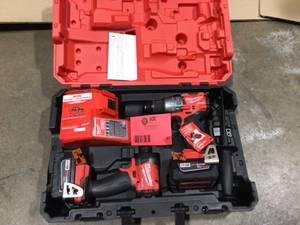 lot 57 image: Milwaukee M18 FUEL 2-Tool Combo Kit in good condition see pictures